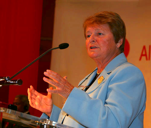 Gro Harlem Brundtland durante sua atuação pública
